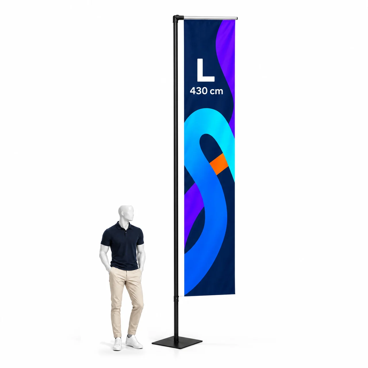 Beachflag H L 430 cm obok manekina dla skali